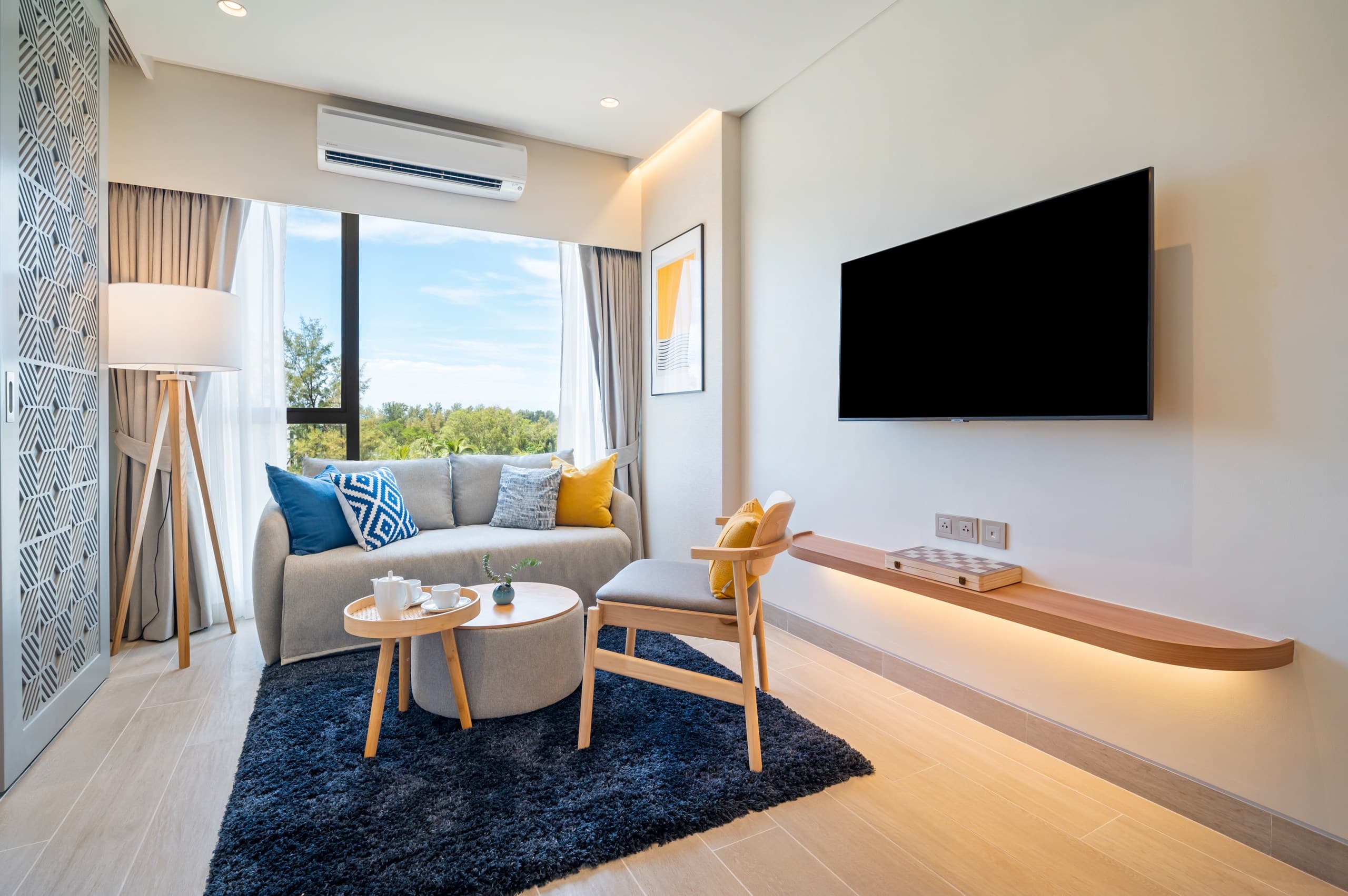 Laguna Lakeside Residences 1BR A2 Lake side